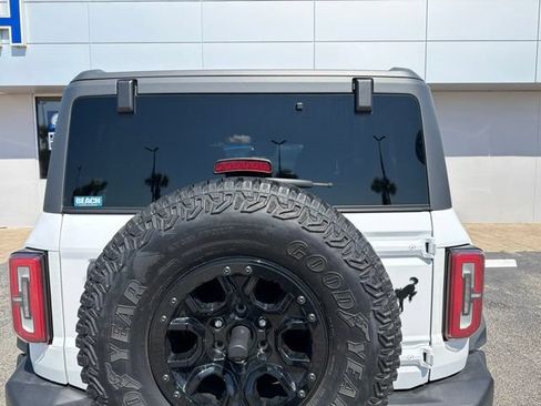 Used 2024 Ford Bronco Wildtrak AWD/4WD image 9