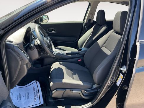Used 2019 Honda HR-V EX image 10