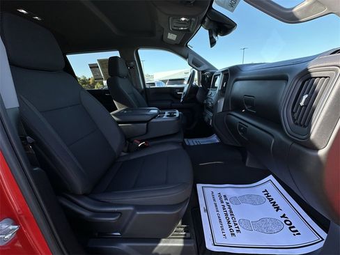 Used 2024 Chevrolet Silverado 2500 Custom w/ Custom Value Package image 23