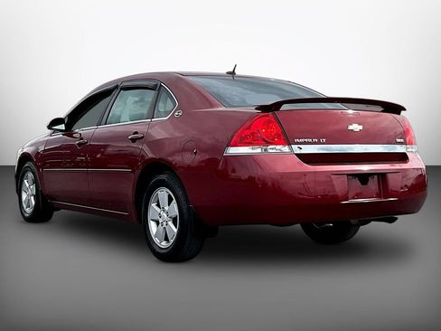 Used 2008 Chevrolet Impala LT w/ Luxury Edition Package FWD image 4