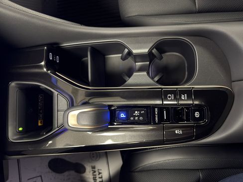 New 2025 Toyota Crown Signia AWD/4WD image 11