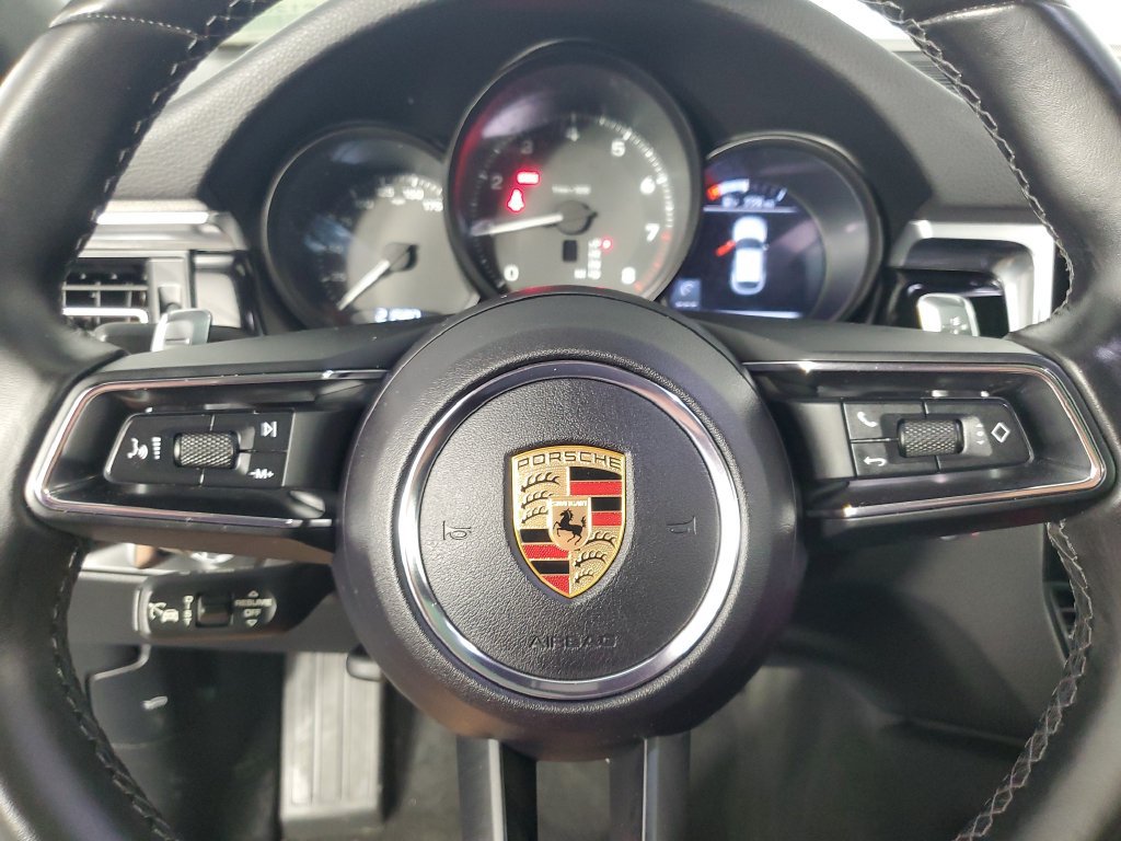Used 2024 Porsche Macan w/ Premium Plus Package AWD/4WD image 23