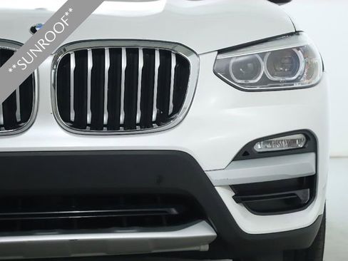 Used 2019 BMW X3 xDrive30i w/ Premium Package image 7