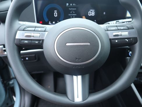 New 2026 Hyundai Santa Cruz SE FWD image 2