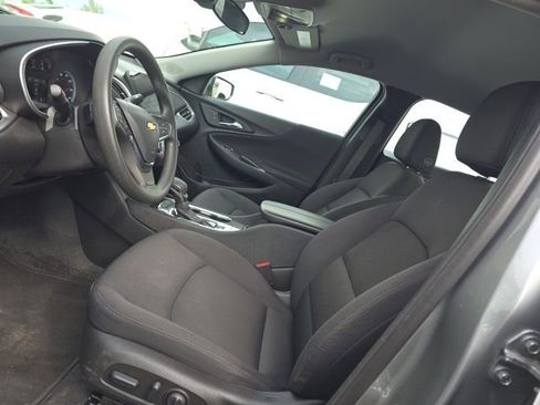 Used 2025 Chevrolet Malibu LT image 15