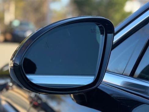 Used 2024 Genesis G90 3.5T image 47