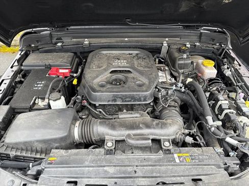 Used 2020 Jeep Wrangler Unlimited Rubicon w/ Quick Order Package 28Y Recon image 27