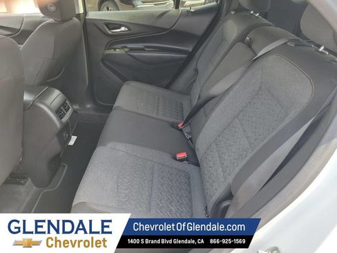 Certified 2024 Chevrolet Equinox LT AWD/4WD image 21