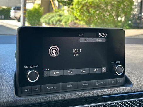 Used 2025 Honda Civic Sport image 16