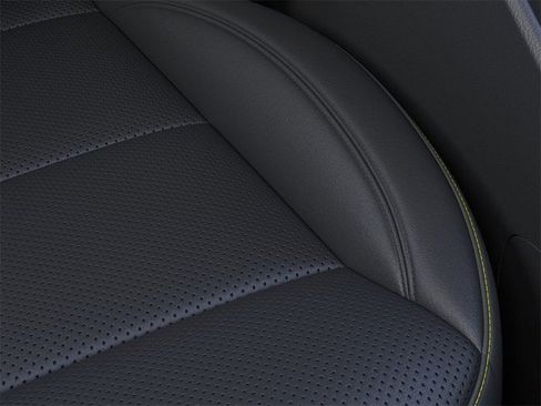 New 2026 Chevrolet Trax ACTIV w/ Driver Confidence Package image 21