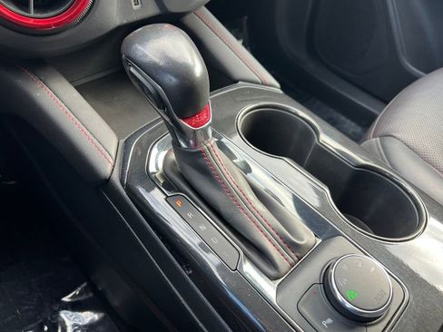 Used 2020 Chevrolet Blazer RS image 32