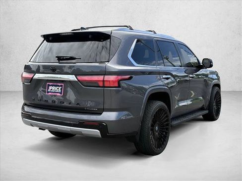 Used 2025 Toyota Sequoia Limited AWD/4WD image 5