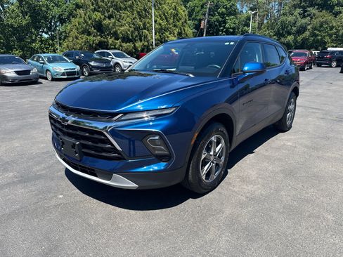 Used 2023 Chevrolet Blazer LT w/ Convenience Package AWD/4WD image 7
