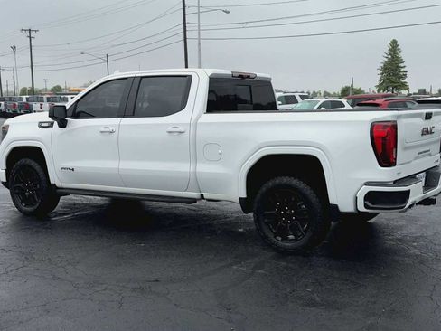 Used 2024 GMC Sierra 1500 AT4 w/ Technology Package AWD/4WD image 6