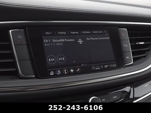 Used 2023 Buick Enclave Essence image 17