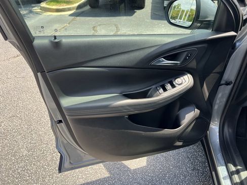 Used 2023 Buick Encore GX Select FWD image 14
