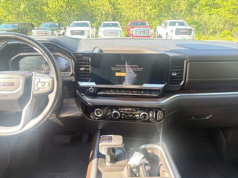 Certified 2023 GMC Sierra 1500 SLT w/ SLT Premium Package AWD/4WD image 21