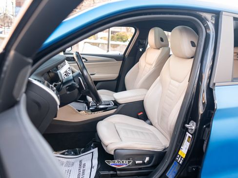 Used 2022 BMW X4 M40i w/ Premium Package image 12