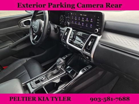 Certified 2023 Kia Sorento SX FWD image 17