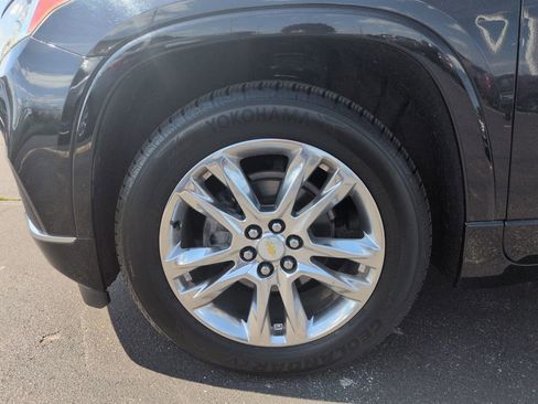 Used 2019 Chevrolet Traverse High Country AWD/4WD image 28