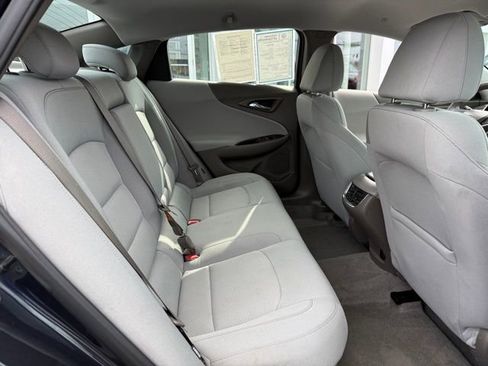 Used 2023 Chevrolet Malibu LT image 18