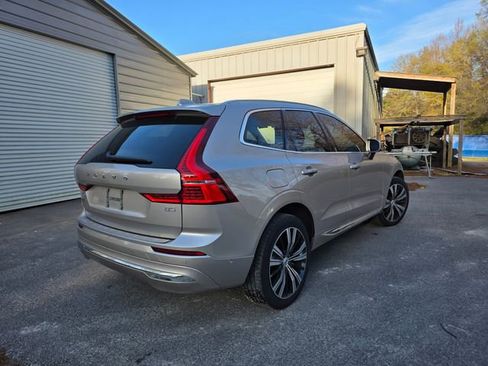 Used 2023 Volvo XC60 B5 Plus w/ Protection Package Premier image 8