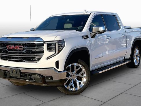 Used 2023 GMC Sierra 1500 SLT w/ SLT Premium Package AWD/4WD image 3