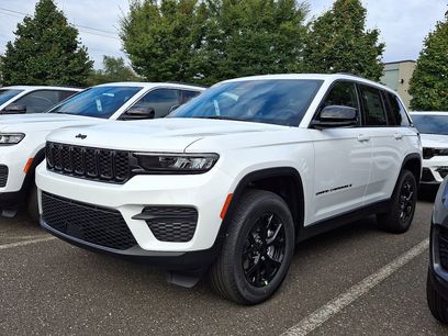 New 2025 Jeep Grand Cherokee Altitude