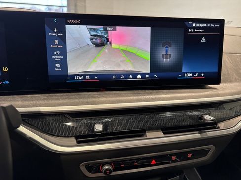 Used 2024 BMW X5 xDrive40i image 25