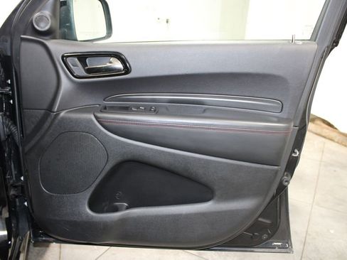 Used 2024 Dodge Durango GT image 40
