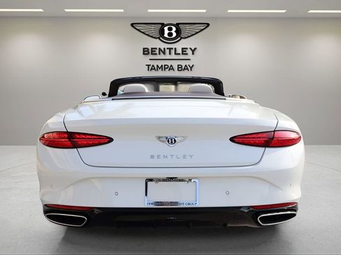 New 2026 Bentley Continental GTC AWD/4WD image 9