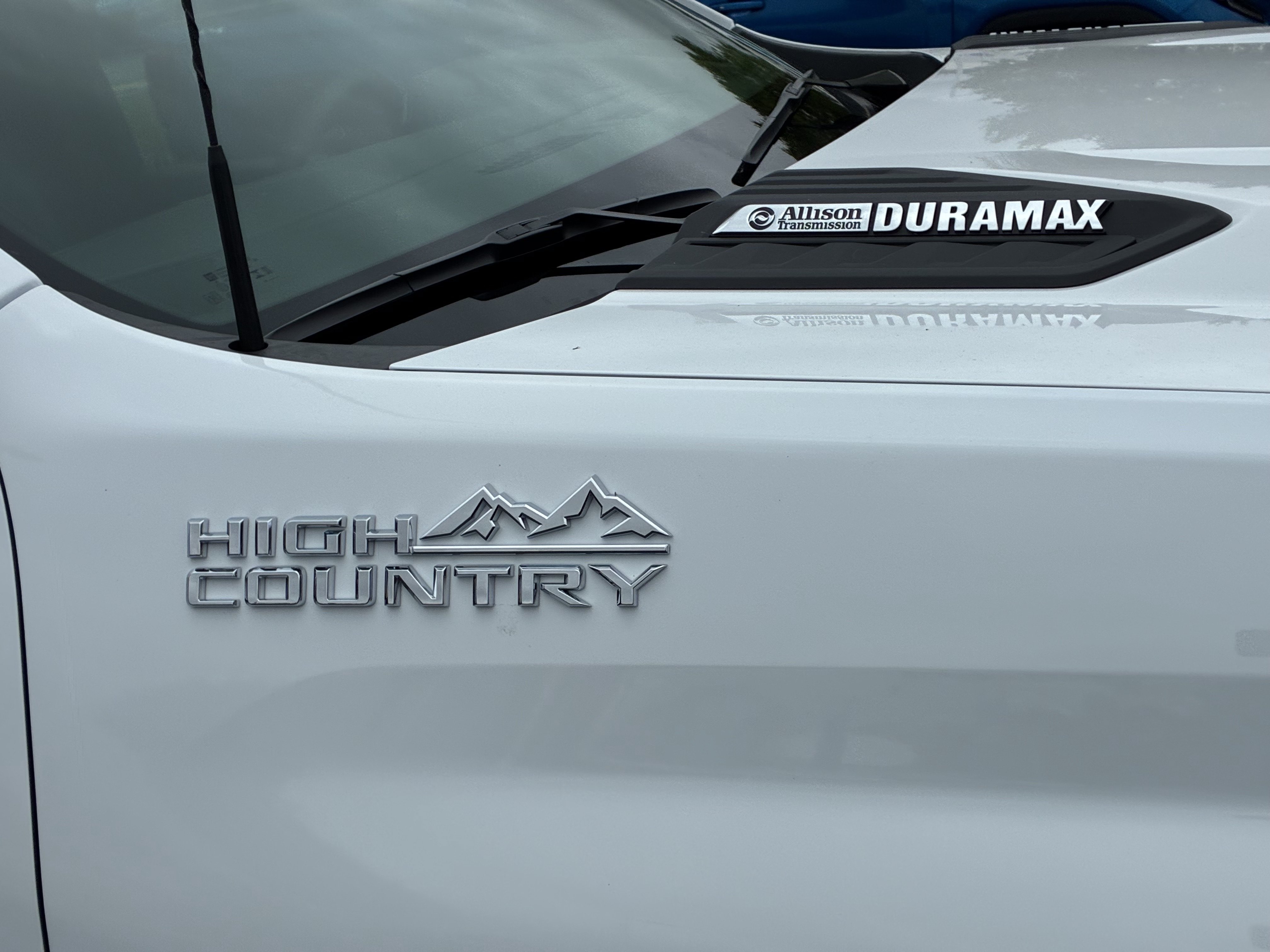 New 2026 Chevrolet Silverado 2500 High Country w/ Technology Package AWD/4WD image 8