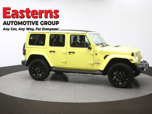 Used 2023 Jeep Wrangler Unlimited Sahara w/ Cold Weather Group image 43