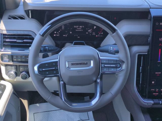 New 2026 GMC Yukon XL Denali w/ Denali Reserve Package AWD/4WD image 15
