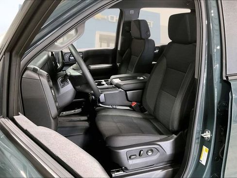 New 2026 Chevrolet Silverado 1500 Custom Trail Boss AWD/4WD image 9