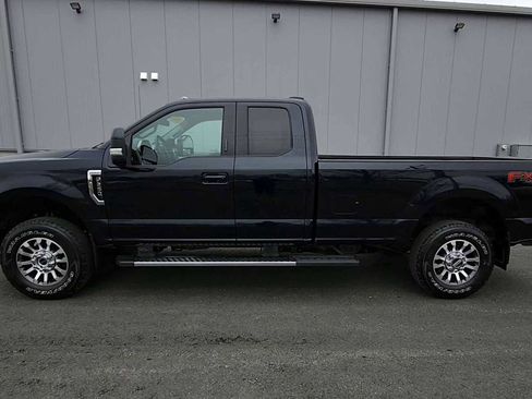 Used 2021 Ford F250 Lariat w/ Lariat Value Package image 5