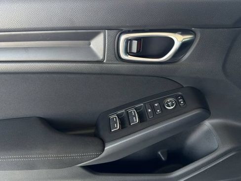 Certified 2025 Honda Civic Sport image 12