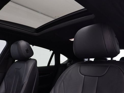 Used 2019 BMW X6 xDrive35i w/ Premium Package image 13