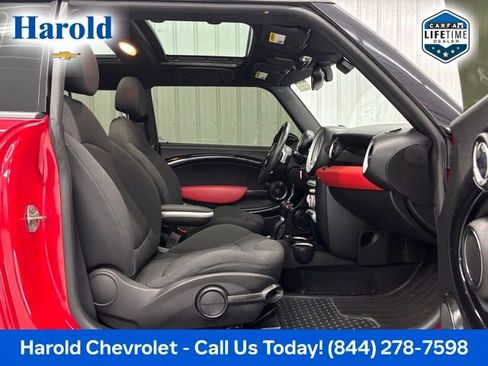 Used 2010 MINI Cooper S image 7