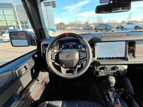 New 2025 Ford Bronco Raptor image 12