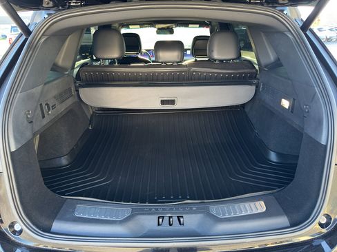 Used 2024 Lincoln Nautilus Reserve w/ Equipment Group 202A image 7