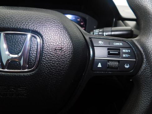 Used 2025 Honda Accord SE image 25