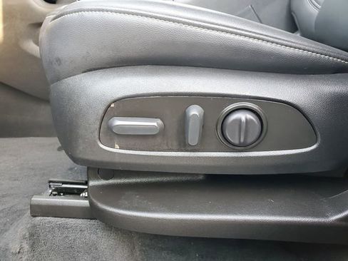 Certified 2023 Chevrolet Traverse LT w/ Midnight/Sport Edition image 21