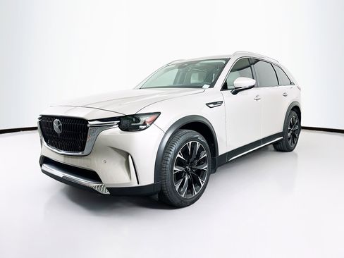 Used 2024 MAZDA CX-90 Plug-In Hybrid w/ Premium Plus AWD/4WD image 3