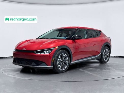 Used 2024 Kia EV6 Light image 1