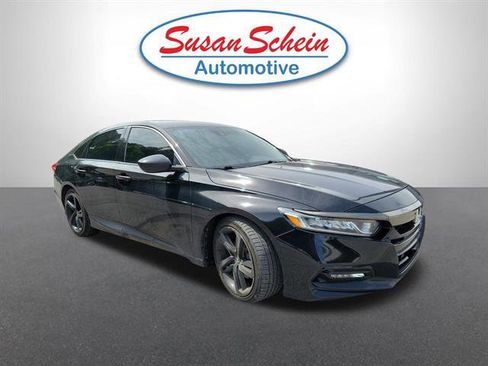 Used 2019 Honda Accord Sport image 3