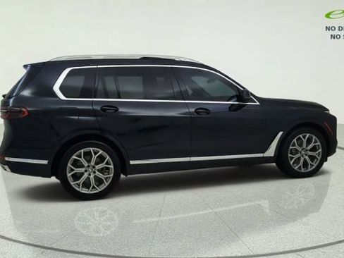 Used 2025 BMW X7 xDrive40i w/ Premium Package AWD/4WD image 7