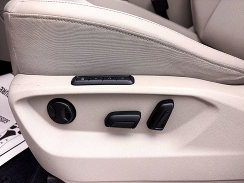 Used 2019 Volkswagen Atlas SEL image 15