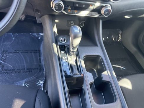 Used 2022 Nissan Sentra S image 20