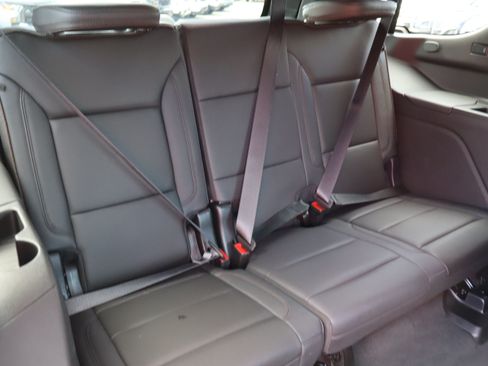 Used 2024 Chevrolet Tahoe High Country w/ Advanced Technology Package AWD/4WD image 40